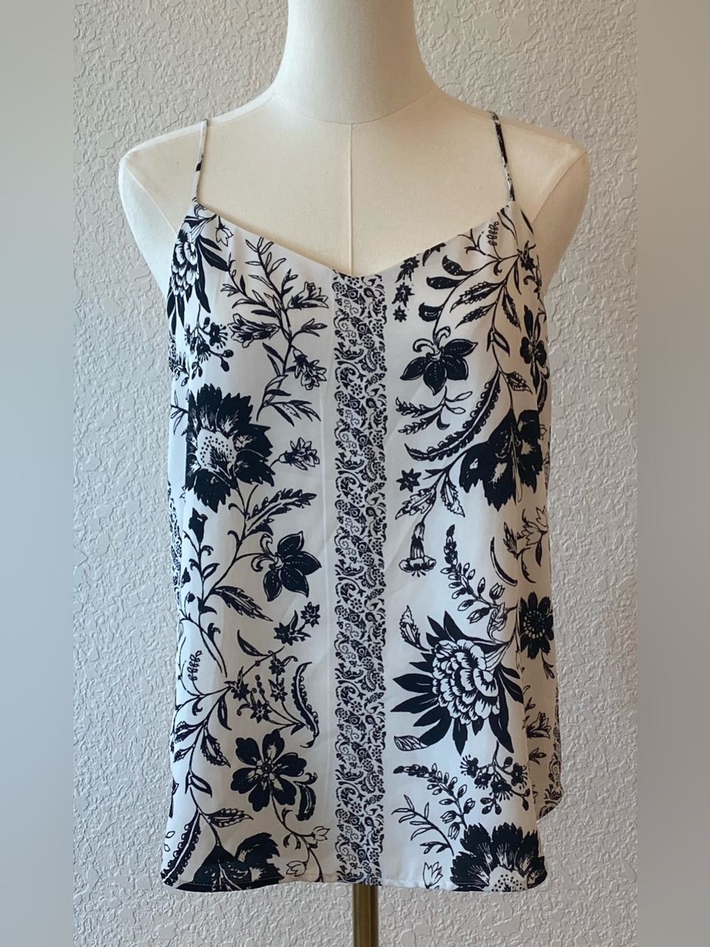 Loft black cream floral camisole fully lined size XS EUC
